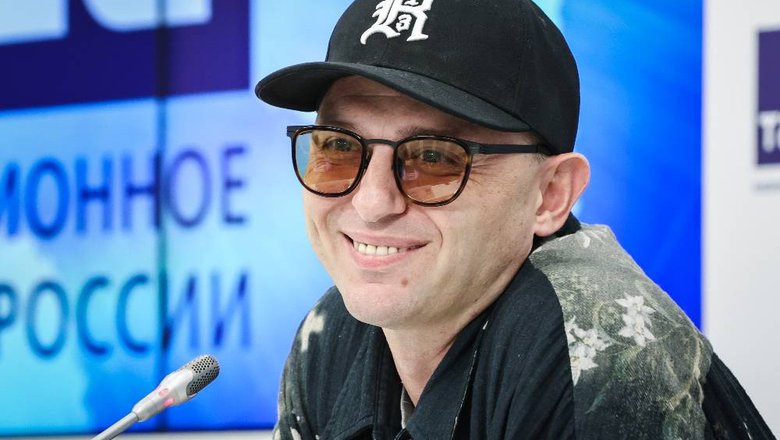 Рома Зверь назвал соцсети откровенным злом и попросился в «отключку»