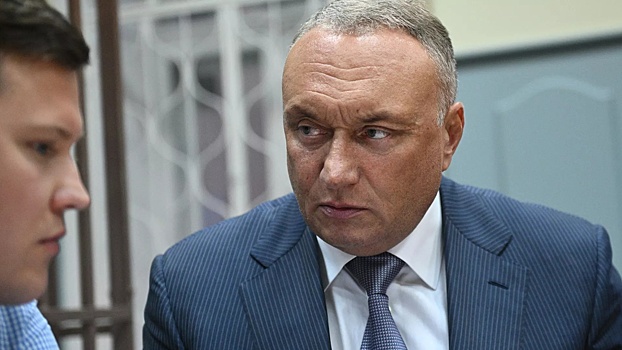 Суд вынес приговор бывшему сенатору Дмитрию Савельеву