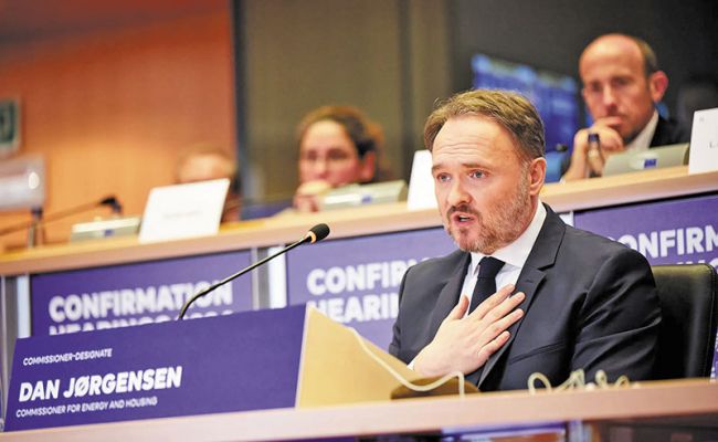 Еврокомиссия решила добить ЕС: Что бы ни случилось, газа из России в Европе не будет