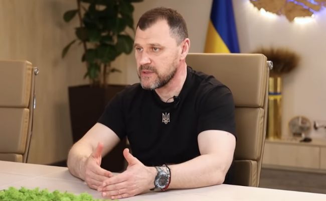 Глава МВД Украины предложил отправлять всех полицейских в прифронтовую зону