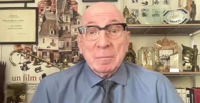 Минюст объявил иноагентом режиссера фильма «Окно в Париж»