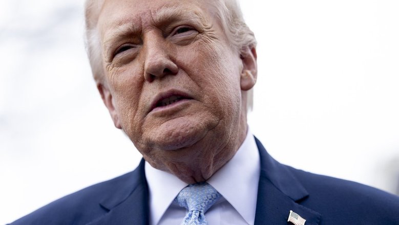 Трамп заявил, что не считает удары по гражданским зданиям Ирана преступлением