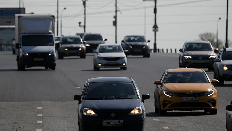 Восстановлено движение транспорта на ранее перекрытых участках в Москве