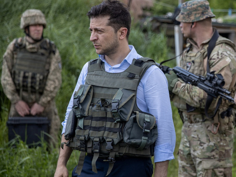 Зеленский под защитой ЦРУ? США готовят принудительный мир на Украине