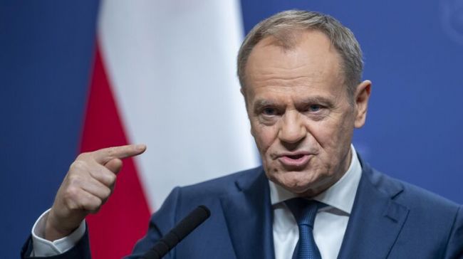 Дональд Туск: НАТО будет решительно реагировать на обострение конфликта на Украине
