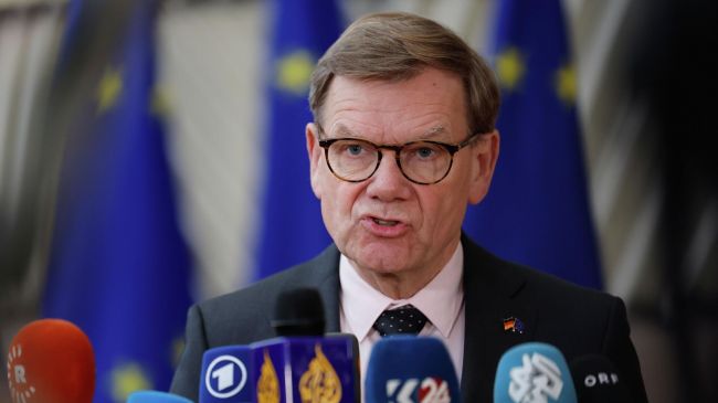 Глава МИД ФРГ: Страны «евротройки» намерены возобновить переговоры по Украине