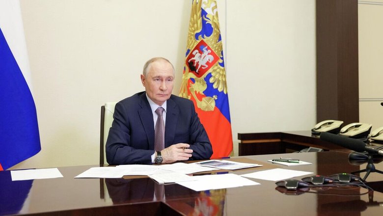 Путин отметил вклад Конституционного суда в демократическое развитие России