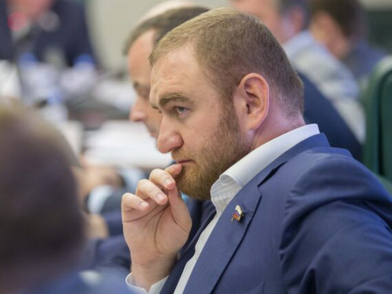 ТАСС: пожизненно осужденный экс-сенатор Арашуков предлагал  млн за привилегии в колонии «Черный дельфин»