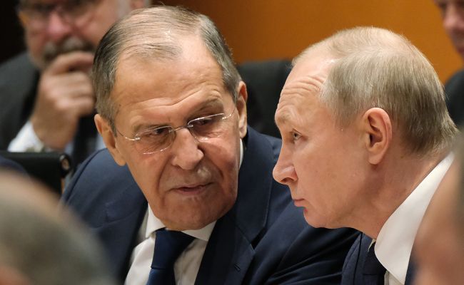 Тысяча первое, китайское: Лавров снова пообещал массированные групповые удары
