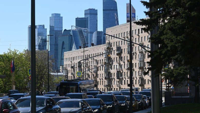 Беженка из Латвии оценила доступность цен на коммунальные услуги в России