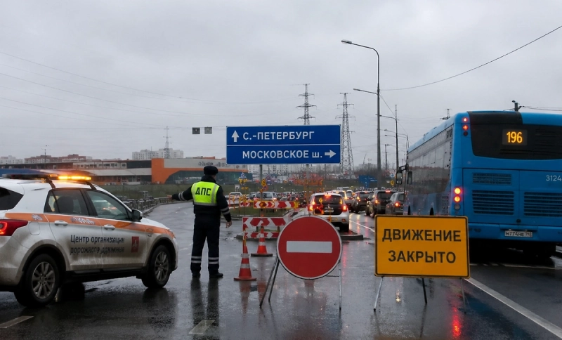 Московское шоссе у Шушар полностью перекрыли