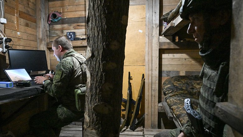 Бойцы «Запада» уничтожили три западных БТР и 16 автомобилей ВСУ