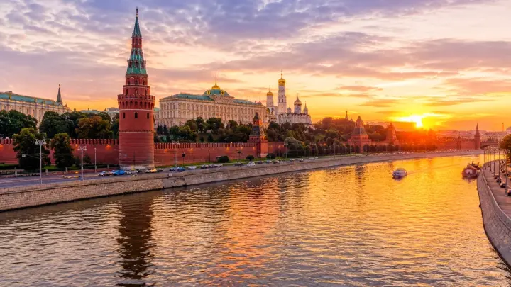 Началась реконструкция спортивного комплекса в Крылатском