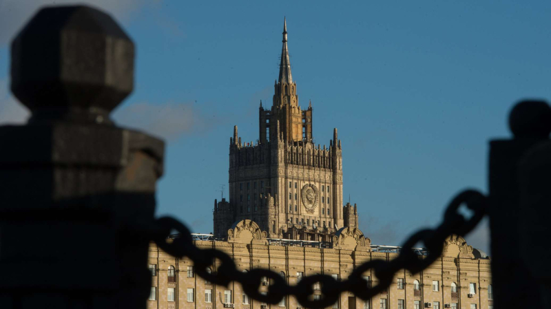 Главу дипмиссии ФРГ в Москве вызвали в российский МИД