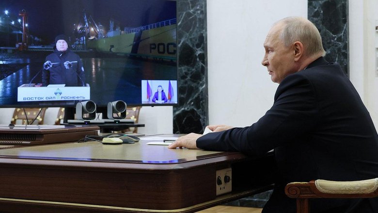 Путин дал старт отгрузке нефти проекта «Восток Ойл»