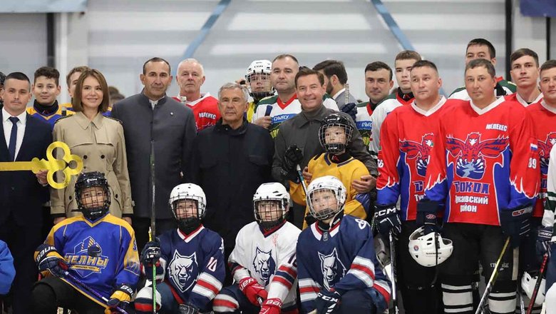 В Татарстане открыли 3 ледовых дворца